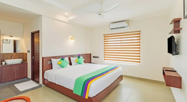 Двухместный номер Standard Treebo Amigos Residency - 500M From Cochin Airport