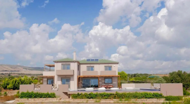 Вилла рядом с пляжем Afrala Summerhouse
