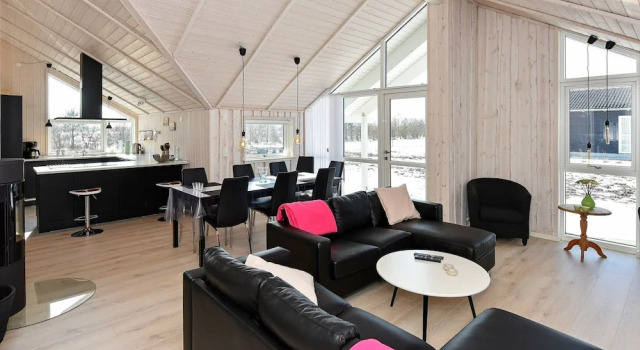 Scandinavian Lakeside Retreat-By Traum, Buchen Sie Hotel Ansager 