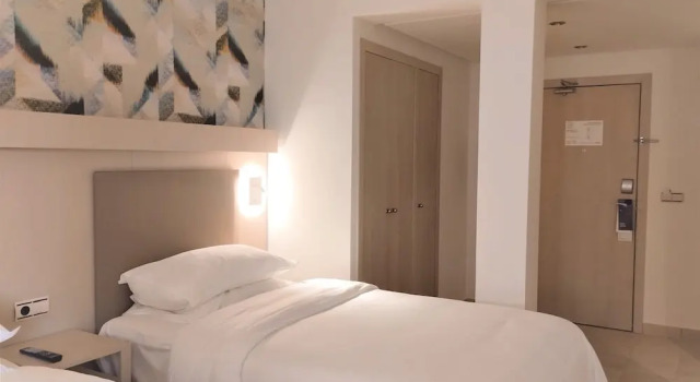 Ona Hacienda del Álamo Golf Resort, Забронировать Курортный отель Асьенда-дель-Аламо 
