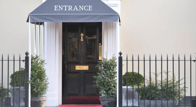 Le Bouchon Brasserie & Hotel