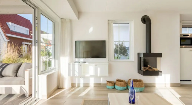 Вилла Luxurious, Stately Villa With Patio Heater, in a Holiday Park 1km From the Beach