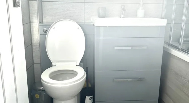 Коттедж 3 Bed House - Sleeps 5 - Garden - Parking