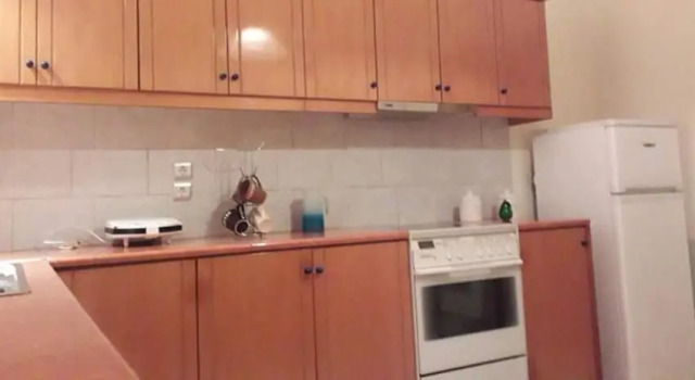 Коттедж с 2 комнатами Elena's and Evie's apartment