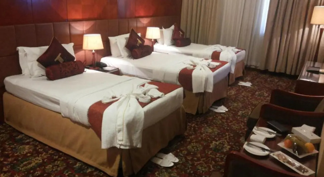 Трёхместный номер Отель Shaza Regency Plaza Al Madinah