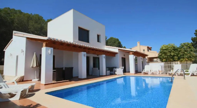 Вилла Villa Ampolla I - Costa CarpeDiem