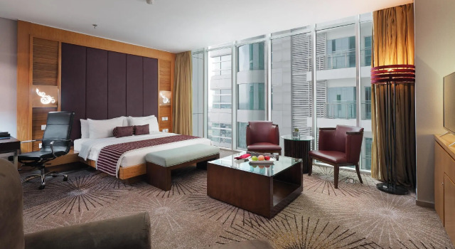 Полулюкс Cambridge Hotel Medan