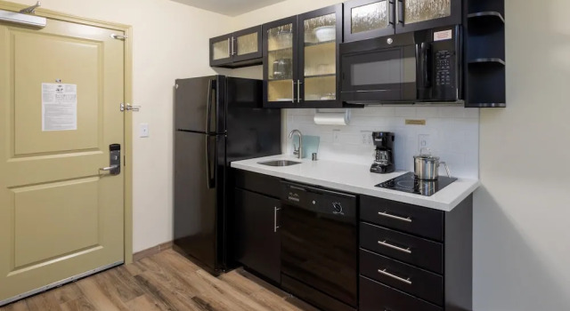 Люкс c 1 комнатой Candlewood Suites - Rochester Mayo Clinic Area
