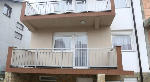 Apartments Kolonija, Забронировать Апартаменты/квартира Илиджа Сараевский кантон