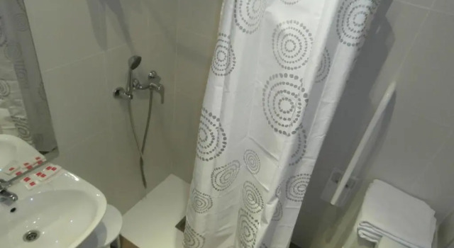 Трёхместный номер Standard Hostal Arenal