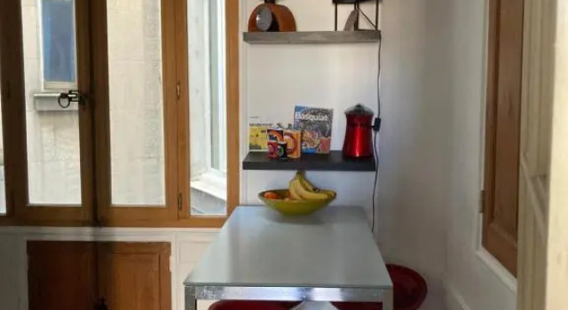 Appartement cœur de ville, Забронировать Апартаменты/квартира Отели Авиньона с парковкой, рядом с Филипп Ле Бел Тауэр, Парковка