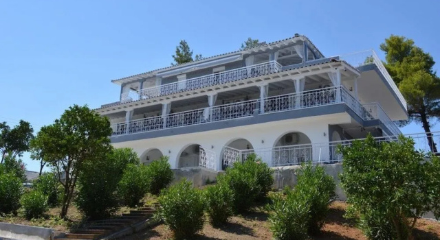 Aelia Sea View Studios