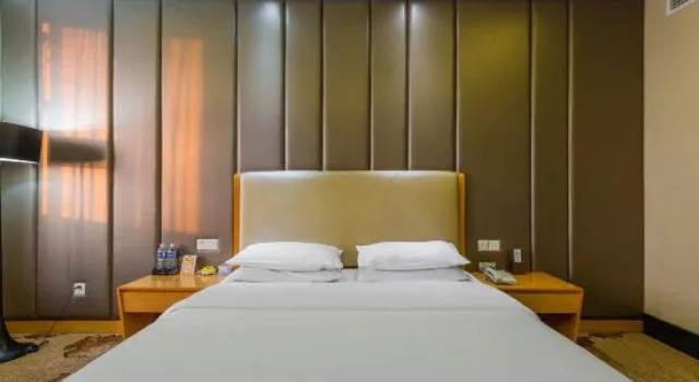 Двухместный номер Deluxe Jingshan International Hotel