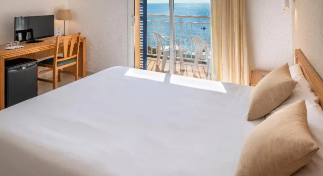 Одноместный номер Standard с частичным видом на море Hotel Sorrabona