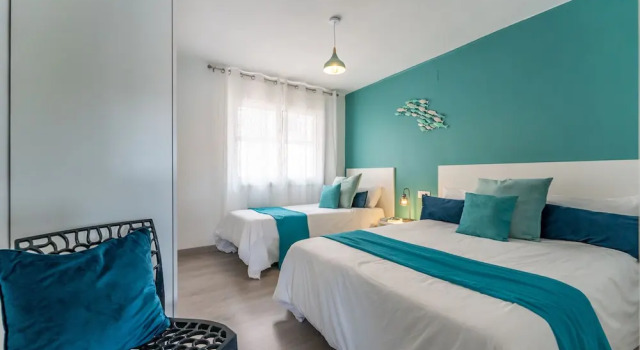 Your Retro Beach Front Hideaway in Salou, Забронировать Апартаменты/квартира Апартаменты Салоу, Апартаменты/квартира