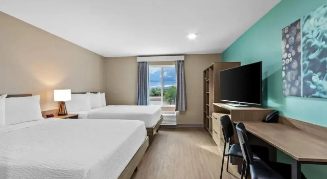 Четырёхместный люкс Echo Suites Extended Stay By Wyndham Phoenix-Peoria/Glendale