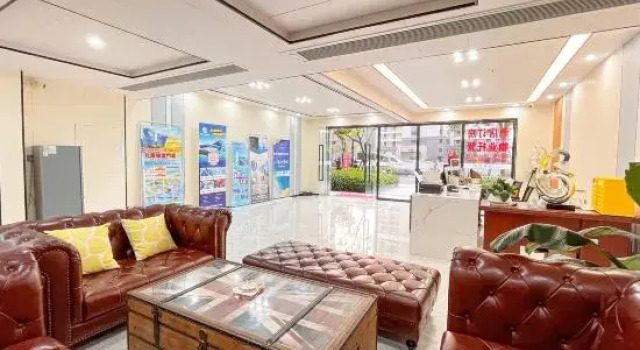 Fengyue Four Seasons Apartment Hotel (Yangjiang Hailing Island North Luowan Branch), Boek Appartement Hotels in Guangdong met parkeren, Parkeren