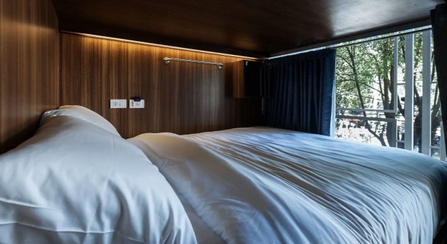 KhunLuang Hostel - Adults Only