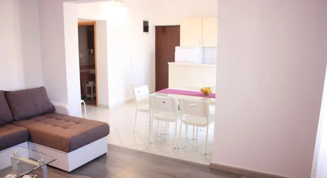 Apartments Miki Pag, Réserver Appartement Hôtels à Kvarner avec parking, Parking