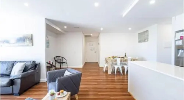 Avra Seabreeze', 503/4-8 Bullecourt Street