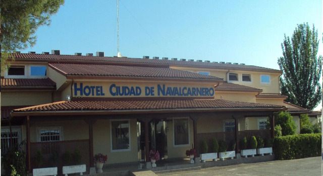 Ciudad de Navalcarnero, Varaa Hotelli Hotellit Madridin maakunta pysäköinnillä, Pysäköinti