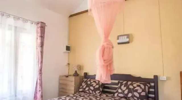 Бунгало Comfort Bananas Bungalows