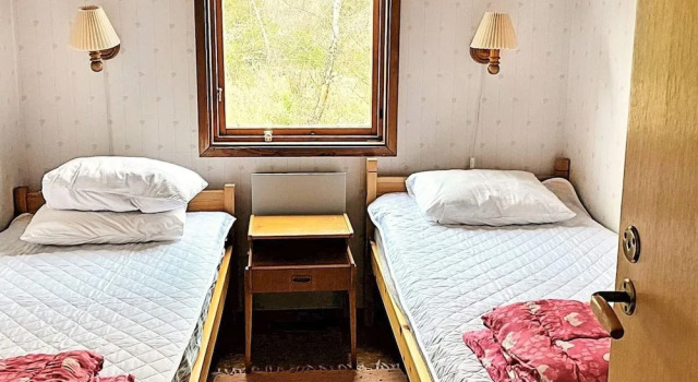 4 Person Holiday Home in Löttorp, Varaa Hotelli Löttorp Kalmari