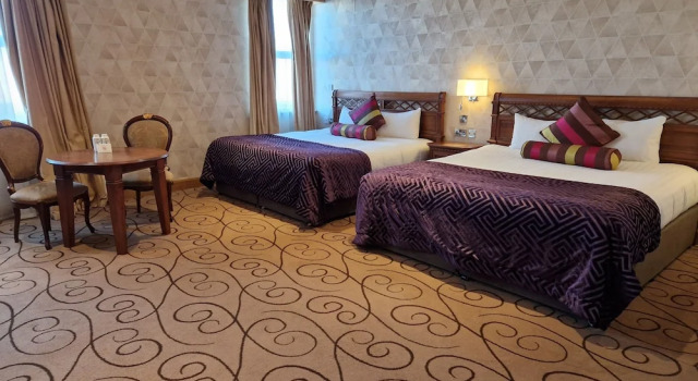 Четырёхместный номер Classic Lawlors Hotel