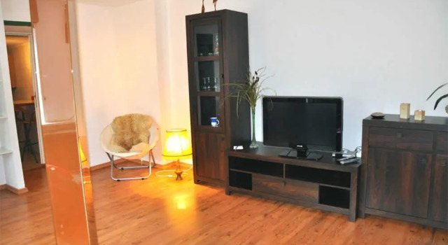 Ferienwohnung Burg Stargard SEE 83, Забронировать Отель Отели Мекленбургское поозёрье с парковкой, Парковка