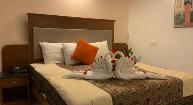 Sai Towers, Rezervovat Hotel Hotely v Andhra Pradesh s parkováním, Parkování