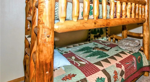 Fawnskin Pines-1844 by Big Bear Vacations, Забронировать Отель Фаунскин San Bernardino Mountains, рядом с Кемпинг Граут-Бэй