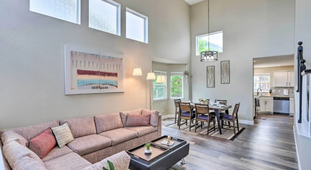 Spacious Parkview Home Near Denver w/ Game Room, Réserver Maison de vacances Thornton Colorado