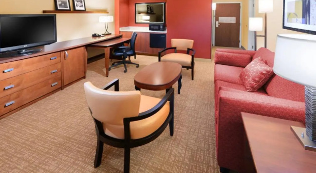 Люкс Courtyard Dallas Las Colinas