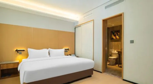 Люкс Grand с 2 комнатами Chengdu YunSHEY Hotel