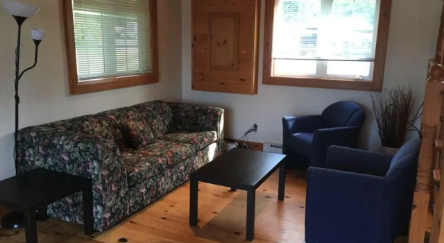 Muskoka Lake and Marina View Room, Book Hotel Gravenhurst Muskoka