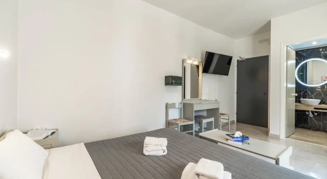 Студия Comfort Rhoe Seaside Apartments
