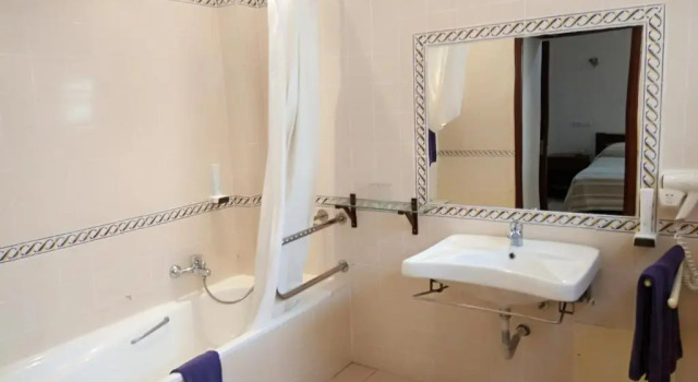 Двухместный номер Standard Hotel Balaia Mar