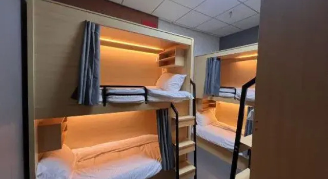 (camerata femminile) letto in camerata Altay Jilu Hostel