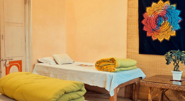 Кровать в общем номере (женский номер) International Travellers Hostel by ITH Stays