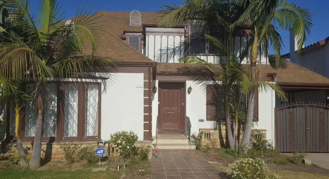 Коттедж с 4 комнатами Great 2 Floor house in Beverly-wood