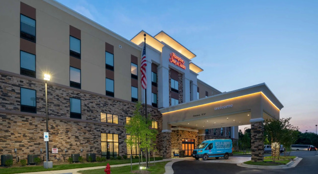 Люкс Hampton Inn & Suites Washington D.C./Lanham
