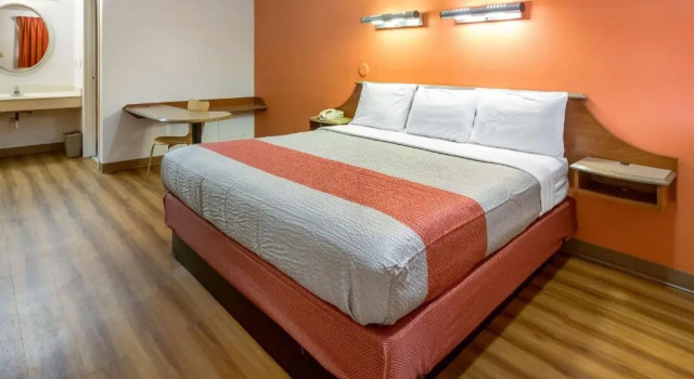 Номер Standard Motel 6-Dayton, OH - Englewood