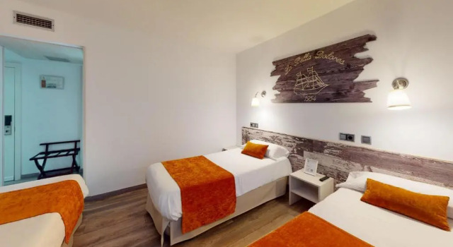 Трёхместный номер Standard Hotel Bella Dolores