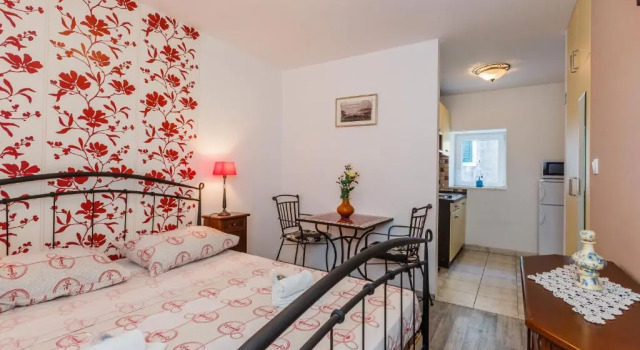 Студия Apartments Antonio