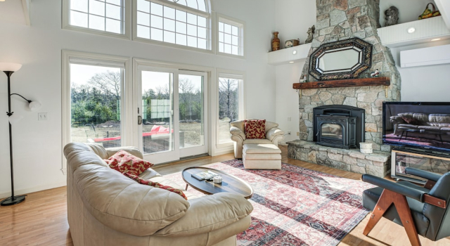 Acadia Adventure Base: 4,500-sq-ft Group Getaway, Buchen Sie Ferienhaus Mount Desert 