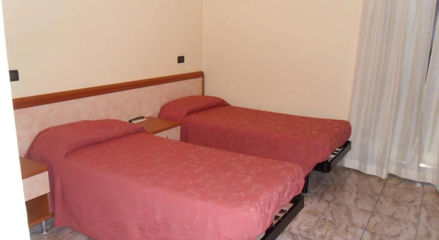 Hotel Formica, Забронировать Отель Отели Савиньяно-суль-Панаро 3 звезды, 3*