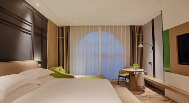 Люкс Executive Century Margin International Hotel (Xuancheng Wanda Plaza)