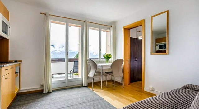 Трёхместный номер Standard с балконом Hotel Sterne