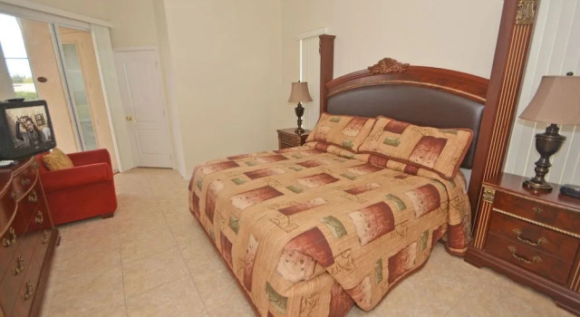 855 A Sweet Life 4 Br villa by RedAwning