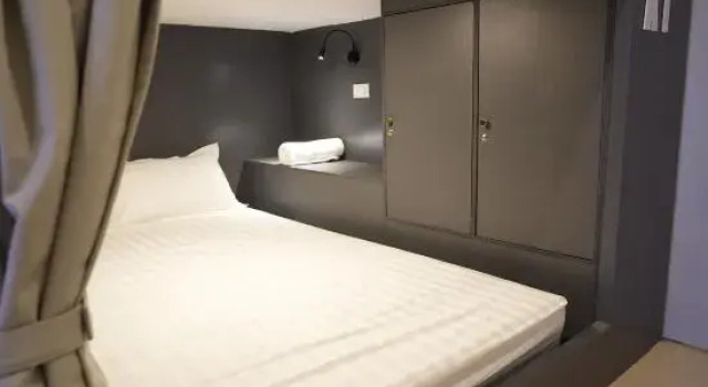 Кровать в общем номере (женский номер) Remedy Hostel
